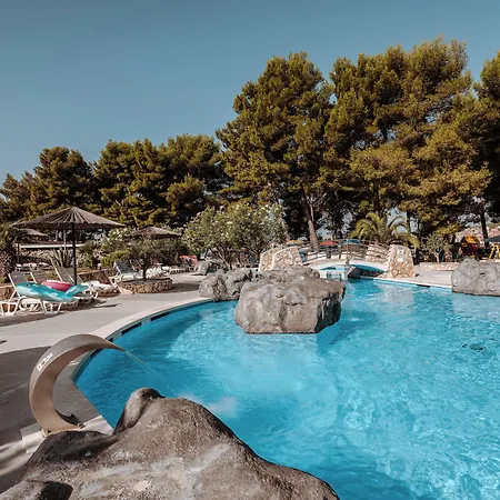 Matilde Resort-2 *