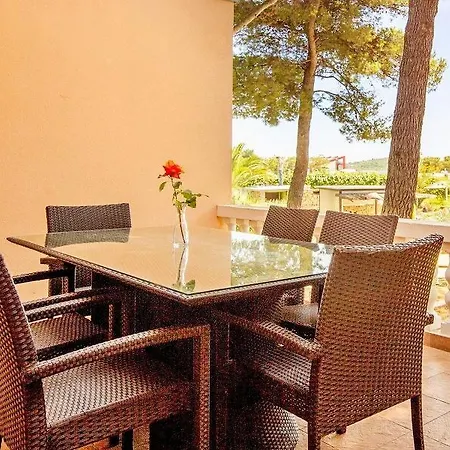 Matilde Resort-2 Apartman *